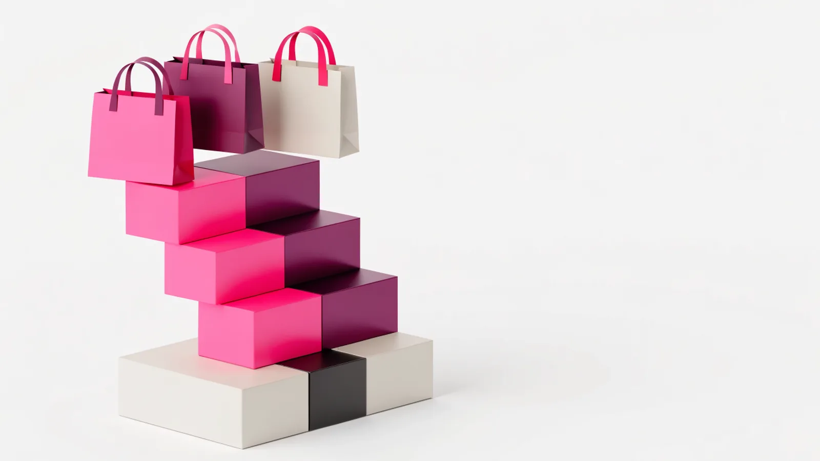 Sacolas de compras apoiadas em uma escada de blocos rosas e cremes, representando a subida do atacado para o varejo